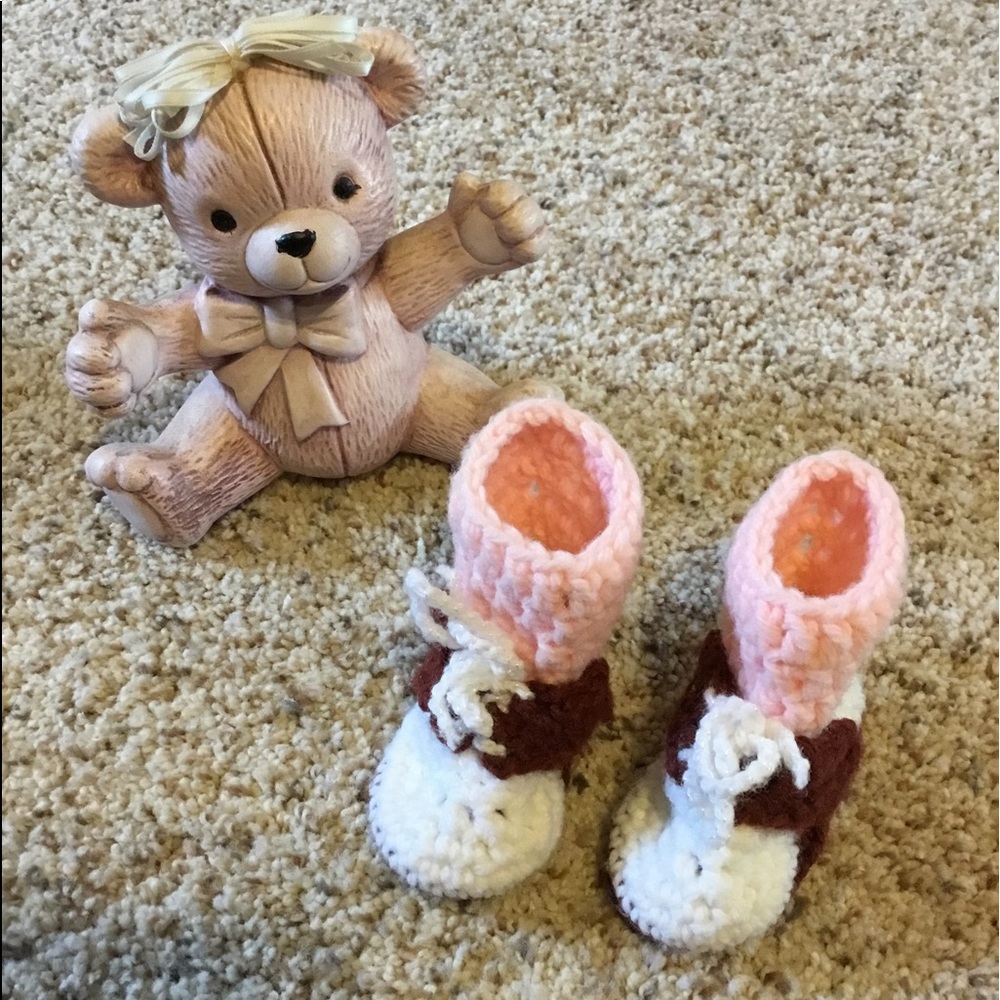 Newborn Girls Pink Hand Made Crochet Saddle Shoe Booties